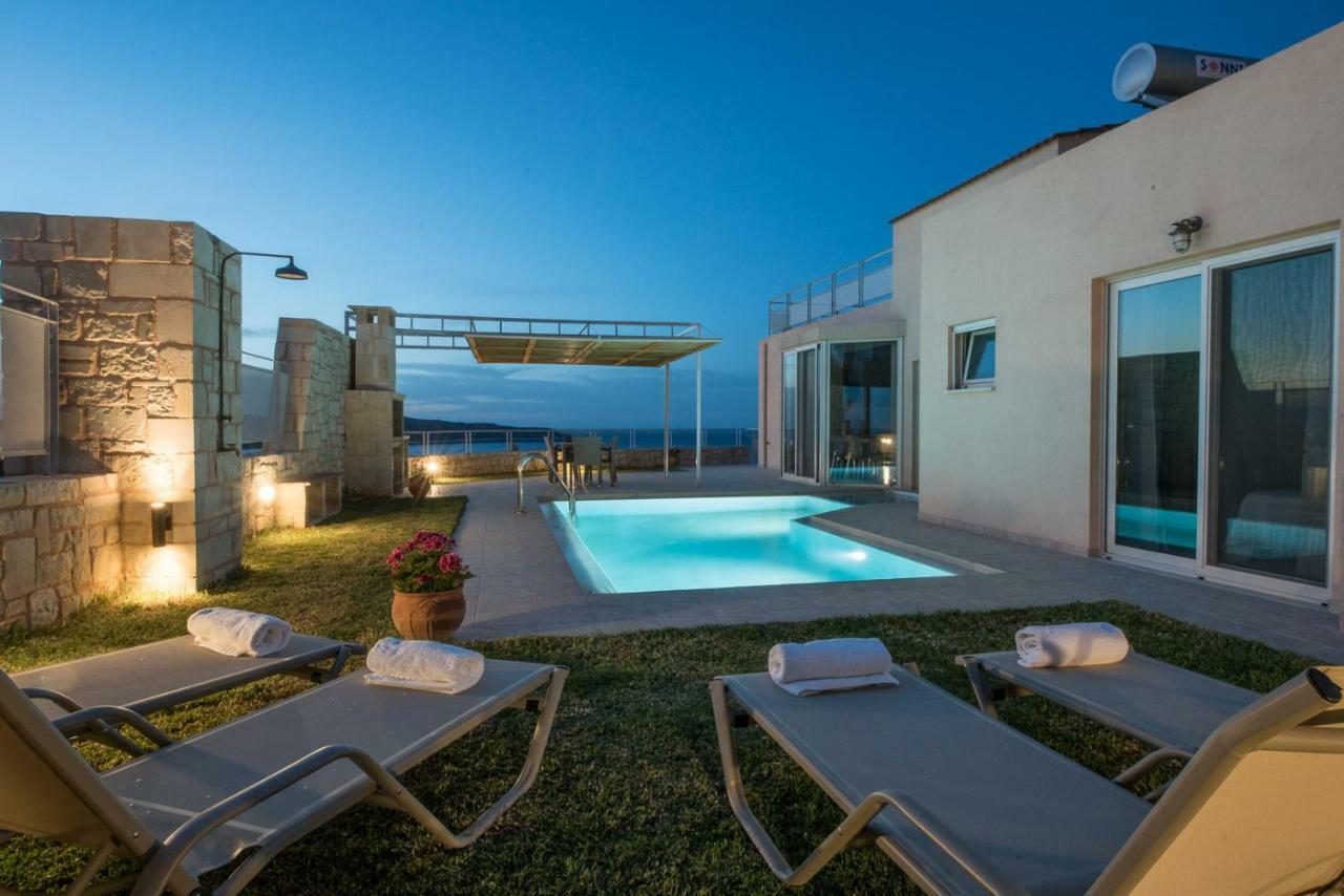 Pantanassa Villa Thalia Agia Marina  Exterior photo